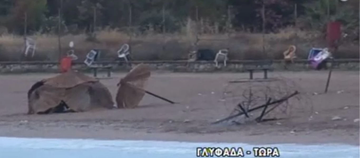 «Πανικός» σε beach party στη Γλυφάδα: Έβαλαν φωτιά σε ομπρέλες και πέταξαν πέτρες στην Πυροσβεστική